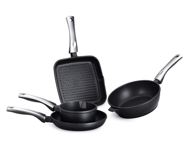 PRESTIGE FRY PAN